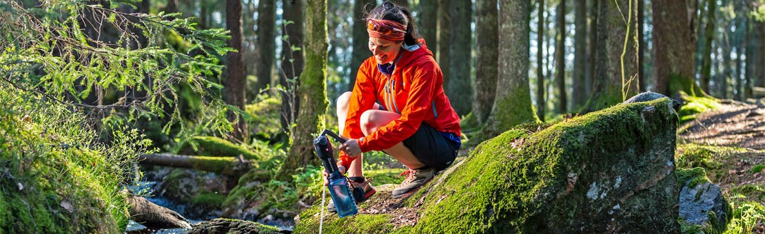 Filtre portable pour le traitement eau potable en voyage et randonnée